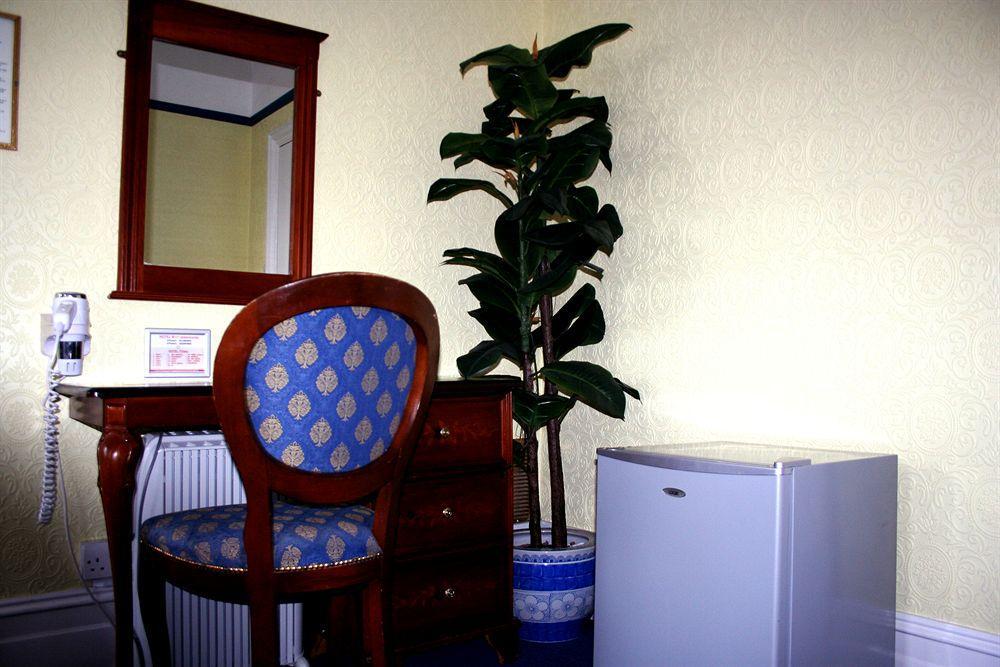 Ilfracombe House Hotel - Near Cliffs Pavilion Southend-on-Sea Buitenkant foto