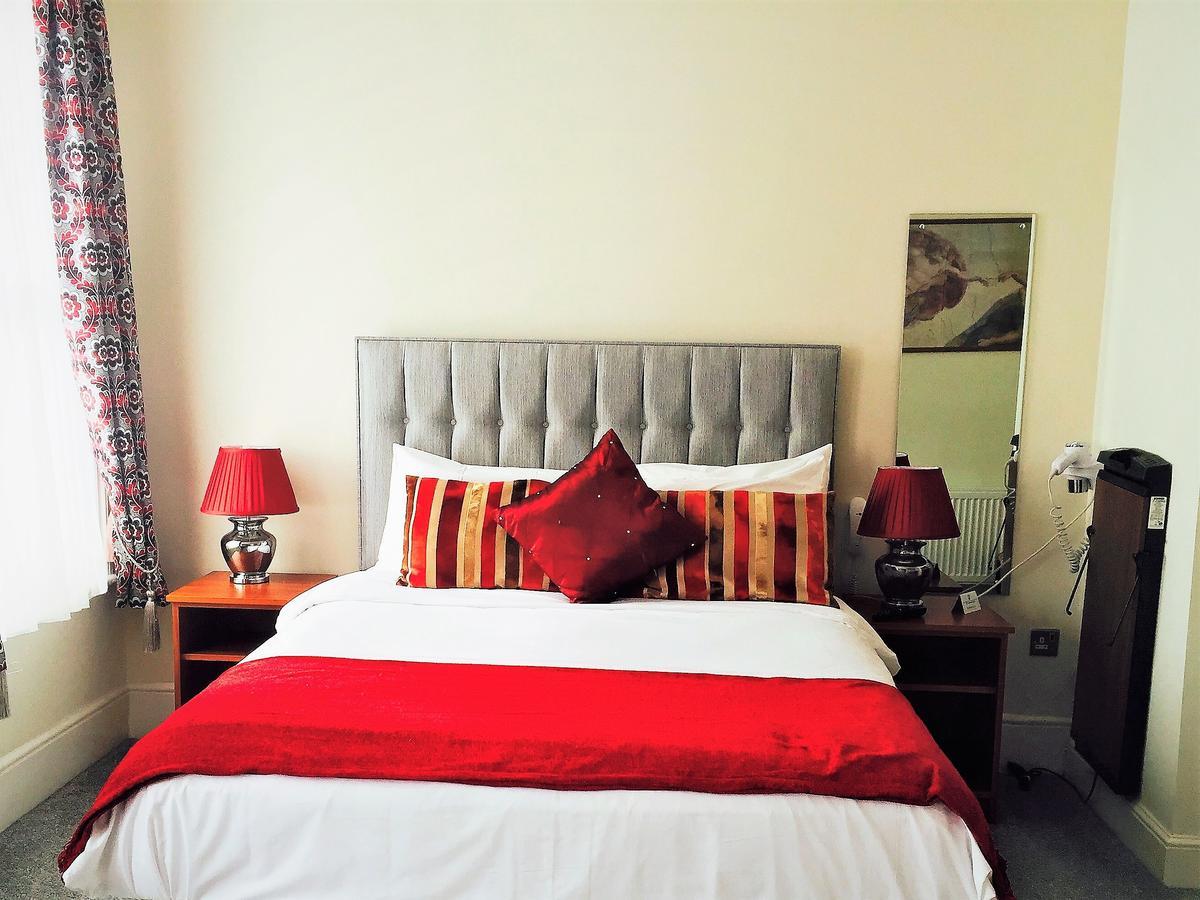Ilfracombe House Hotel - Near Cliffs Pavilion Southend-on-Sea Buitenkant foto