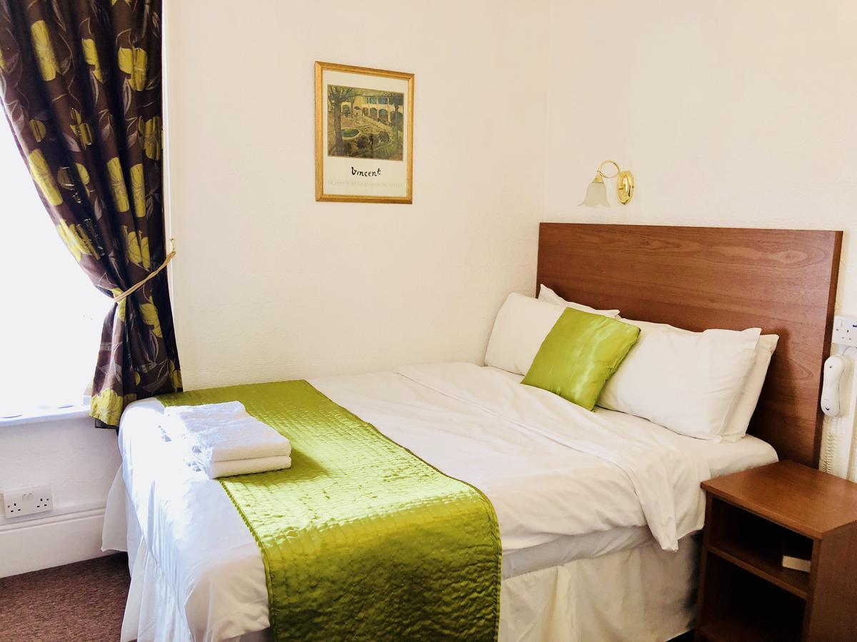 Ilfracombe House Hotel - Near Cliffs Pavilion Southend-on-Sea Buitenkant foto