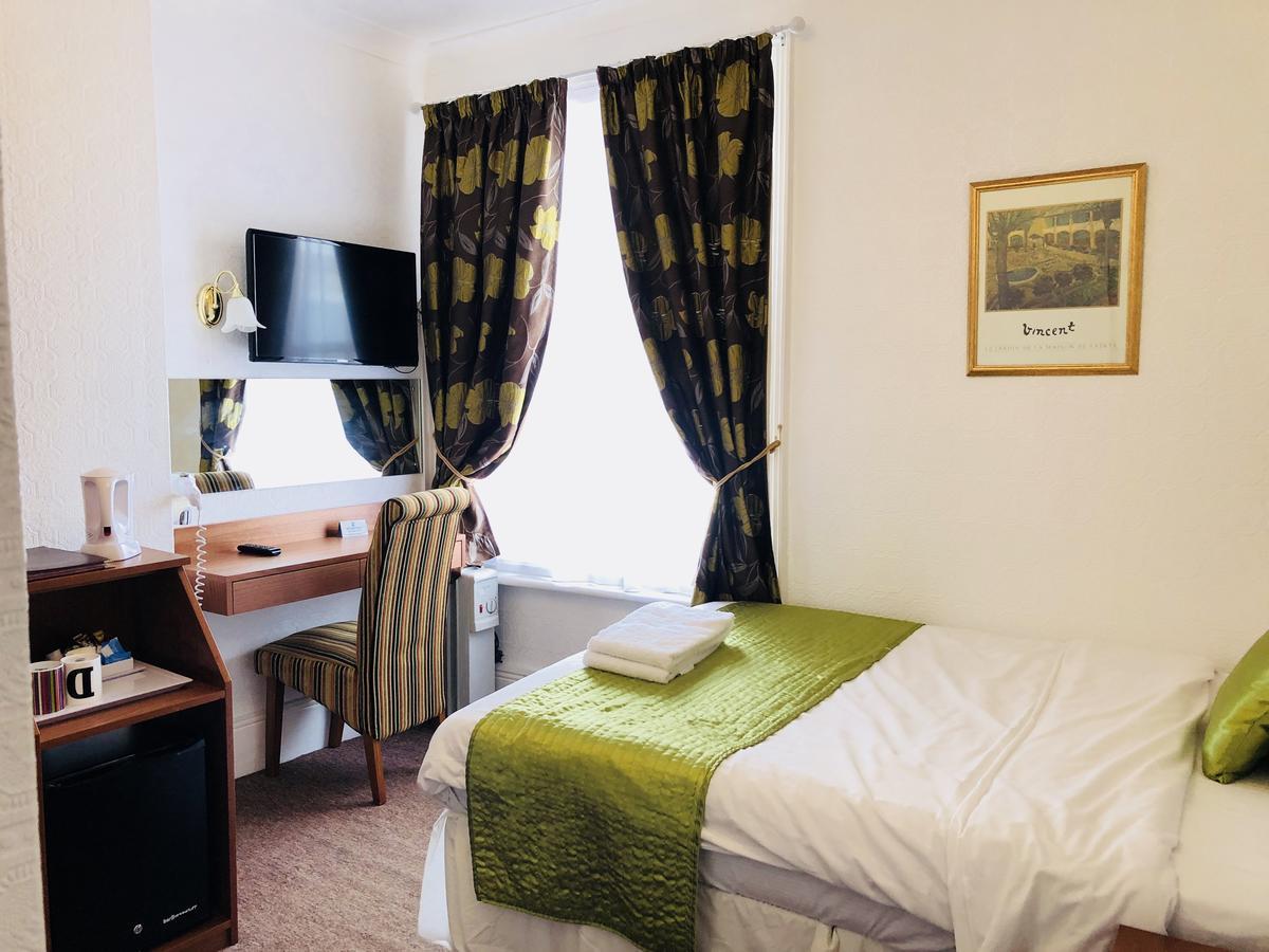 Ilfracombe House Hotel - Near Cliffs Pavilion Southend-on-Sea Buitenkant foto