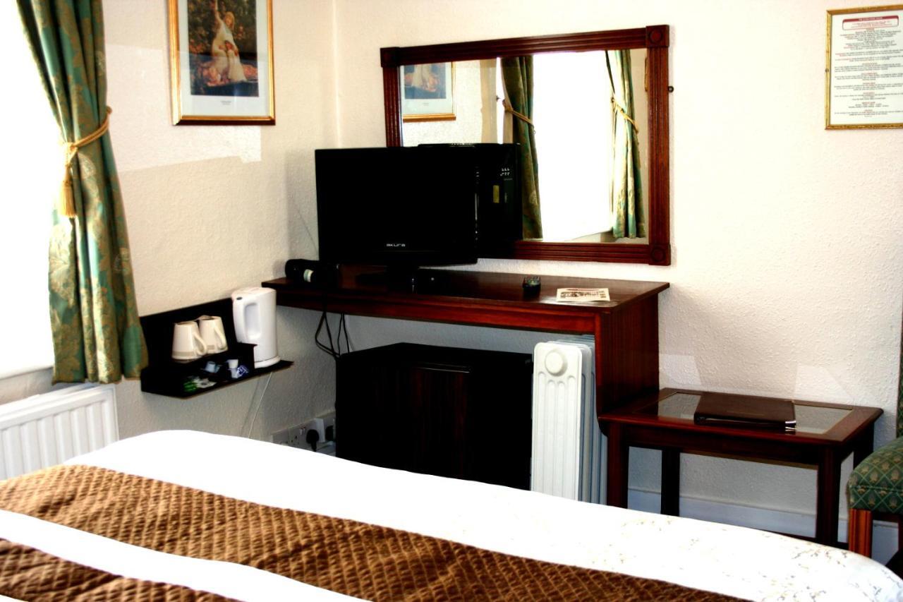 Ilfracombe House Hotel - Near Cliffs Pavilion Southend-on-Sea Buitenkant foto
